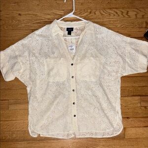 NWT Buckle Cream Lace Button-Up Shirt